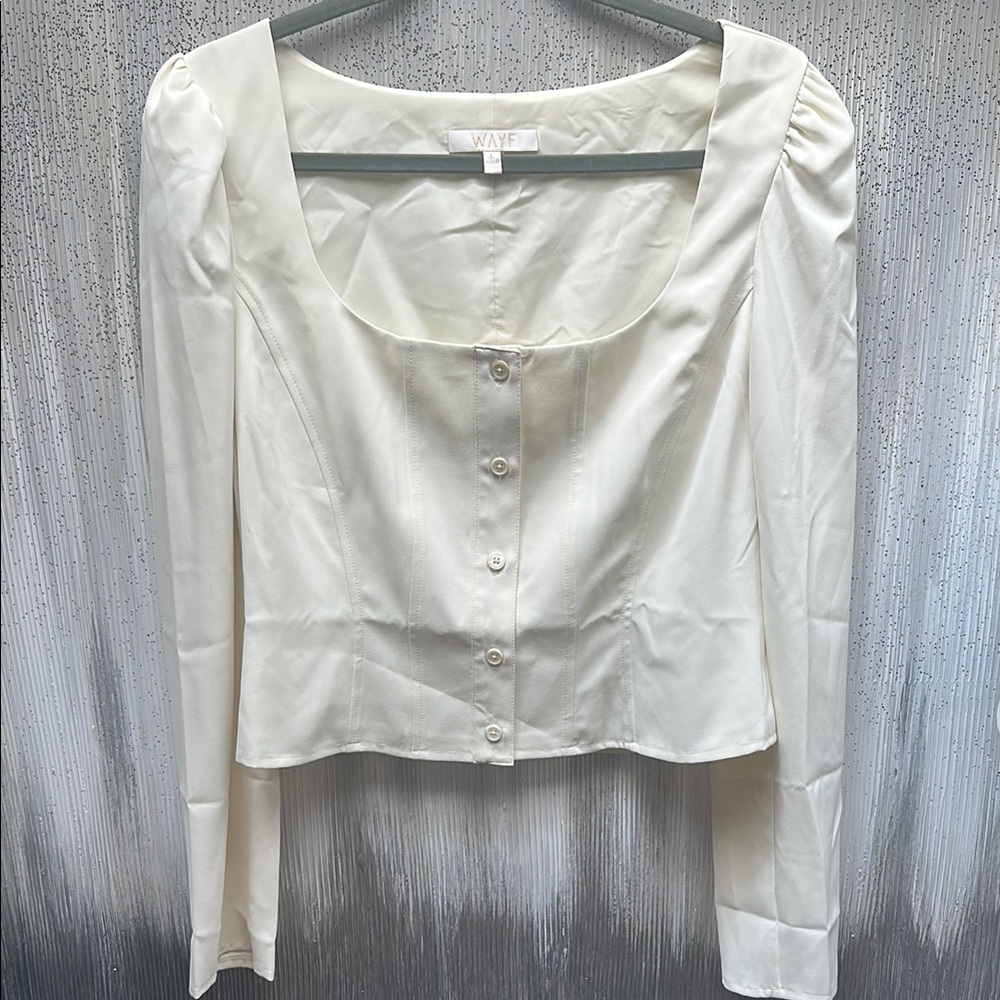 Wayf Cream Fitted Long Sleeve Scoopneck Blouse